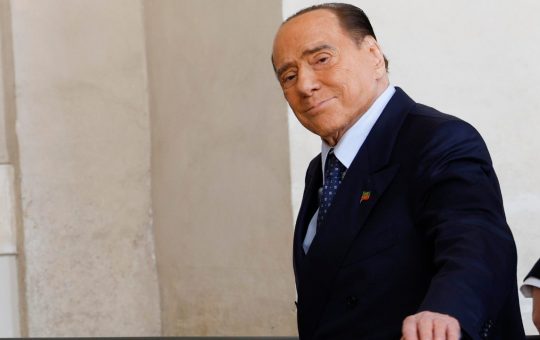 Silvio Berlusconi ha la leucemia | Fonte: ANSA FOTO